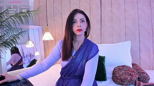 Snapshot of Anantaa_ chatting on December 5, 2025, 1:32 pm Anantaa online show from December 5, 2025, 1:32 pm