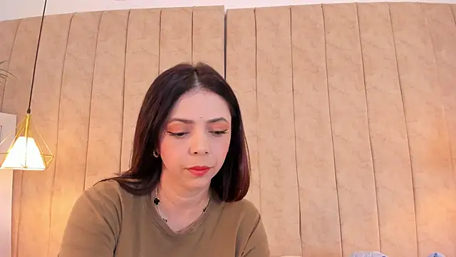 Snapshot of Anantaa_ chatting on October 10, 2025, 11:44 am Anantaa online show from October 10, 2025, 11:44 am