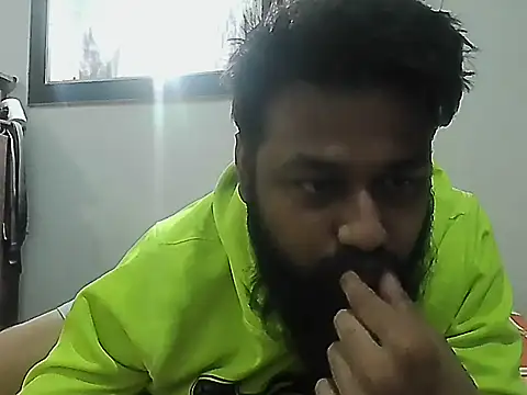 Snapshot of Dollseye chatting on November 12, 2025, 1:15 pm Dollseye online show from November 12, 2025, 1:15 pm