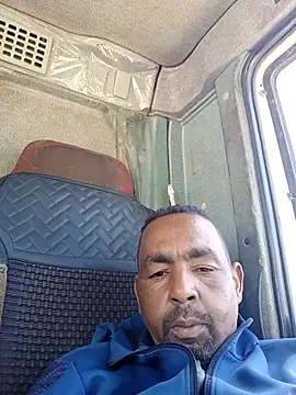 Snapshot of Bob_black chatting on March 30, 2026, 12:50 pm Bob black online show from March 30, 2026, 12:50 pm