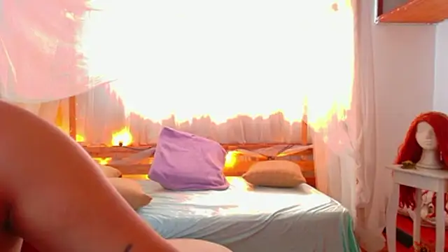 loreaniss online show from January 6, 2026, 8:24 pm