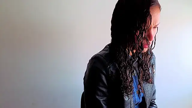 SofiaDelicia online show from September 12, 2025, 3:56 pm