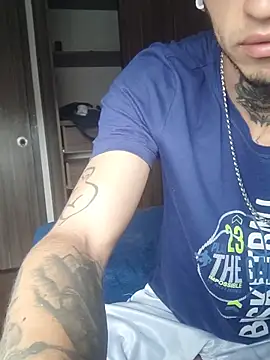 Snapshot of Tattoboy19cm chatting on November 20, 2025, 4:07 pm Tattoboy19cm online show from November 20, 2025, 4:07 pm