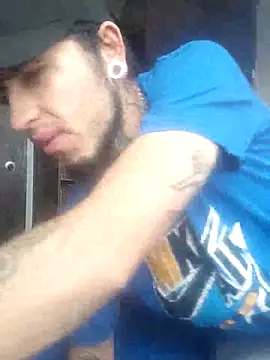 Snapshot of Tattoboy19cm chatting on September 21, 2025, 8:47 pm Tattoboy19cm online show from September 21, 2025, 8:47 pm