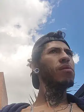 Snapshot of Tattoboy19cm chatting on November 22, 2025, 4:06 pm Tattoboy19cm online show from November 22, 2025, 4:06 pm