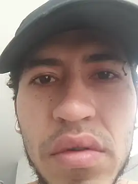 Snapshot of Tattoboy19cm chatting on October 8, 2025, 3:35 pm Tattoboy19cm online show from October 8, 2025, 3:35 pm