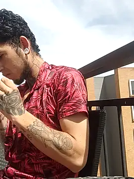 Snapshot of Tattoboy19cm chatting on September 17, 2025, 2:41 pm Tattoboy19cm online show from September 17, 2025, 2:41 pm