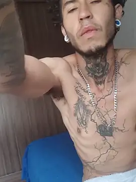 Snapshot of Tattoboy19cm chatting on November 27, 2025, 5:46 pm Tattoboy19cm online show from November 27, 2025, 5:46 pm