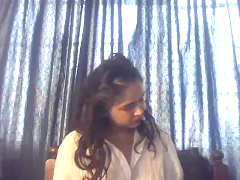 Snapshot of cute_indianxo chatting on November 5, 2025, 9:23 am cute indianxo online show from November 5, 2025, 9:23 am