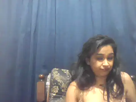 Snapshot of cute_indianxo chatting on November 1, 2025, 6:13 pm cute indianxo online show from November 1, 2025, 6:13 pm
