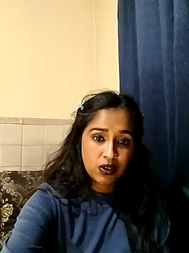 cute indianxo online show from June 4, 2026, 10:25 pm