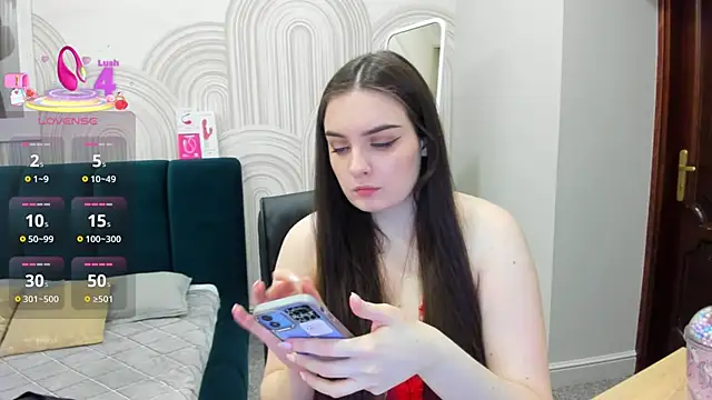  Shy Jenny  online show from March 18, 2026, 12:58 am
