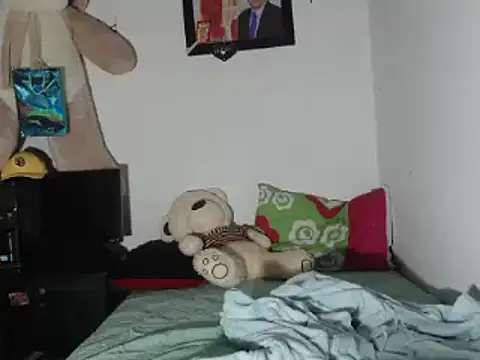 dani titan320 online show from September 14, 2025, 12:38 pm