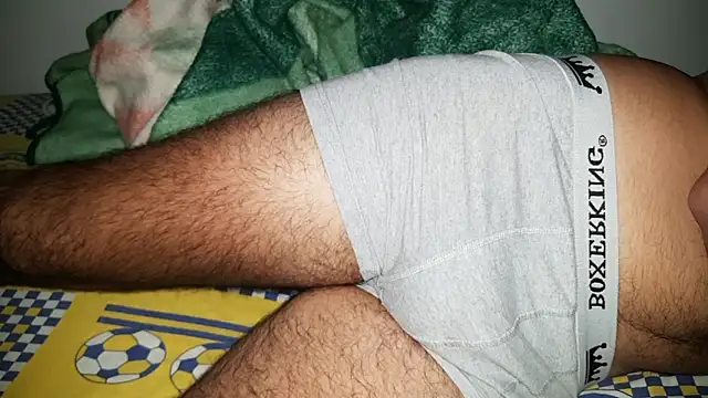 Nikenorq34 online show from November 2, 2025, 9:31 pm