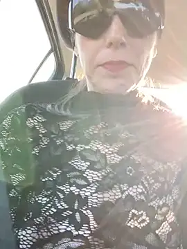 Nina-Holly online show from February 27, 2026, 3:34 pm