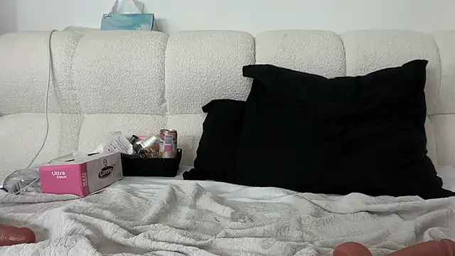 GiuliaDollx online show from January 13, 2026, 6:45 pm