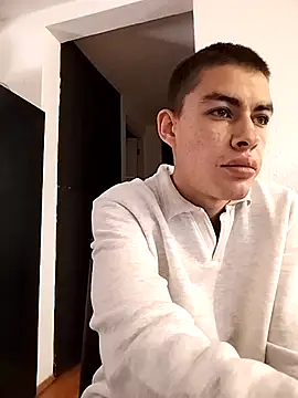 Snapshot of Loveshady981 chatting on October 7, 2025, 6:53 pm Loveshady981 online show from October 7, 2025, 6:53 pm