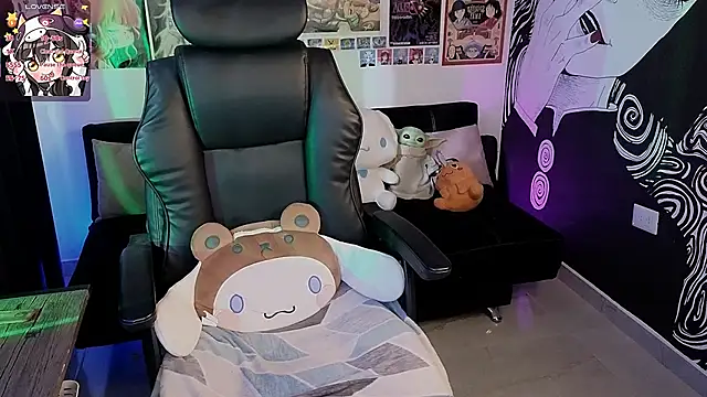 Yuhwan  online show from September 20, 2025, 8:58 pm