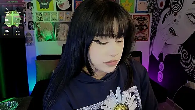 Yuhwan  online show from February 28, 2026, 4:34 am