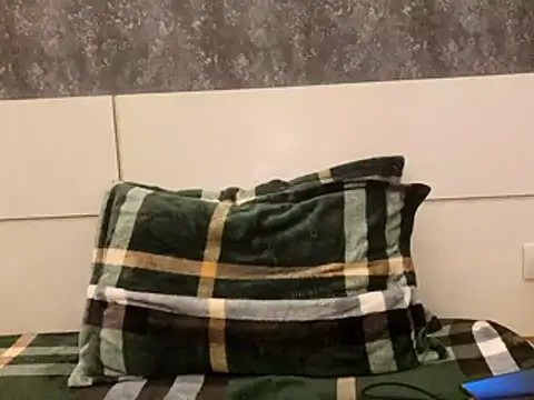 Snapshot of mlove902 chatting on January 15, 2026, 7:06 pm mlove902 online show from January 15, 2026, 7:06 pm