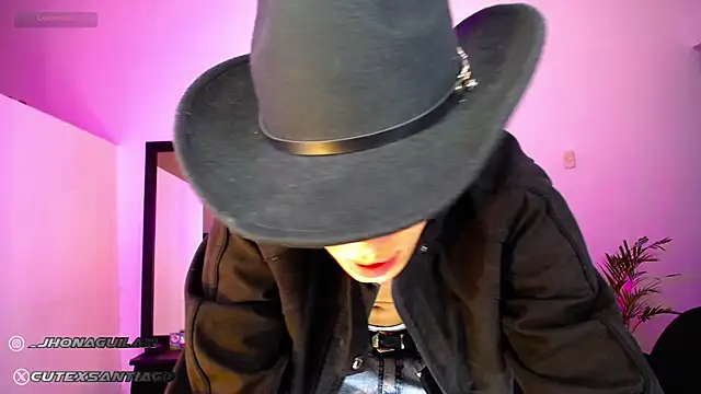 santiago cutex online show from October 14, 2025, 4:24 am