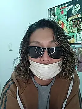 specialz0831 online show from October 31, 2025, 11:22 pm