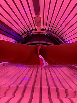 Snapshot of SwingWingWomanSweden chatting on October 18, 2025, 7:38 pm SwingWingWomanSweden online show from October 18, 2025, 7:38 pm