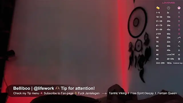 Snapshot of SwingWingWomanSweden chatting on October 21, 2025, 6:35 am SwingWingWomanSweden online show from October 21, 2025, 6:35 am