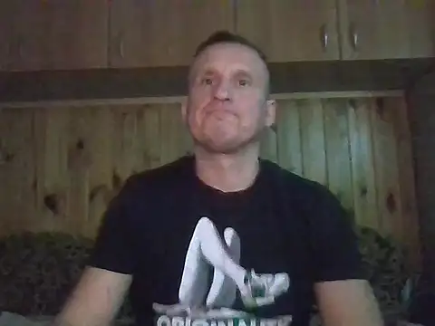 Maksymilian1 online show from January 14, 2026, 3:59 pm