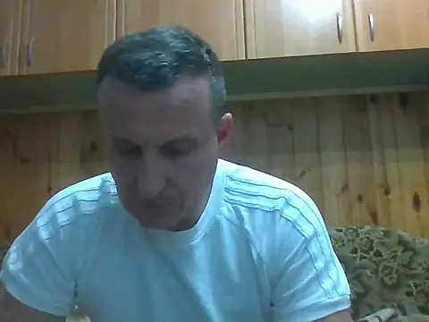 Snapshot of Maksymilian1 chatting on November 20, 2025, 1:56 pm Maksymilian1 online show from November 20, 2025, 1:56 pm