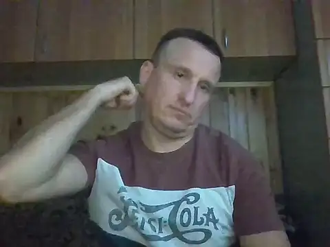 Snapshot of Maksymilian1 chatting on November 1, 2025, 2:55 pm Maksymilian1 online show from November 1, 2025, 2:55 pm