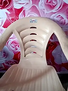 Snapshot of Mynidhiji chatting on September 10, 2025, 8:13 am Mynidhiji online show from September 10, 2025, 8:13 am