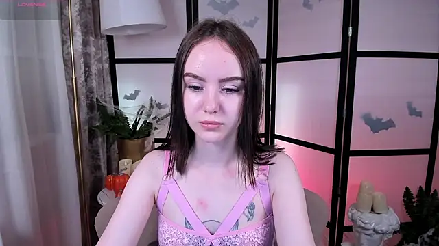 MarySparkle online show from October 23, 2025, 4:11 am