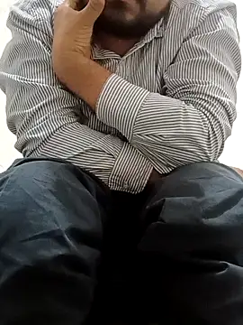 aarav 013 online show from April 3, 2026, 5:25 am