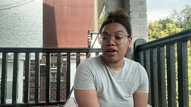 zahrabliss online show from September 10, 2025, 8:08 pm