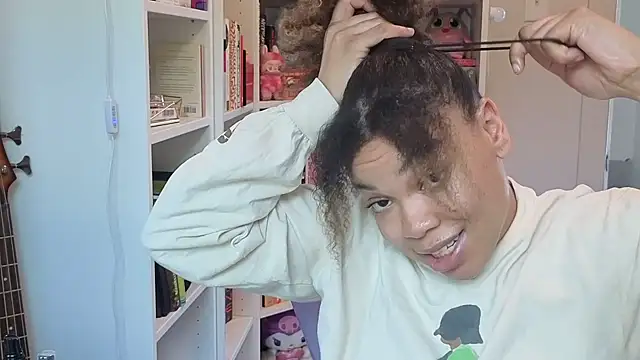 zahrabliss online show from September 26, 2025, 8:05 pm