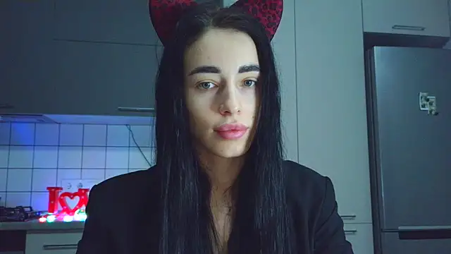 Snapshot of EvaMelnik chatting on October 20, 2025, 3:56 pm EvaMelnik online show from October 20, 2025, 3:56 pm