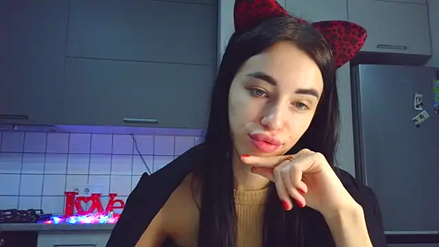 Snapshot of EvaMelnik chatting on November 2, 2025, 4:56 pm EvaMelnik online show from November 2, 2025, 4:56 pm