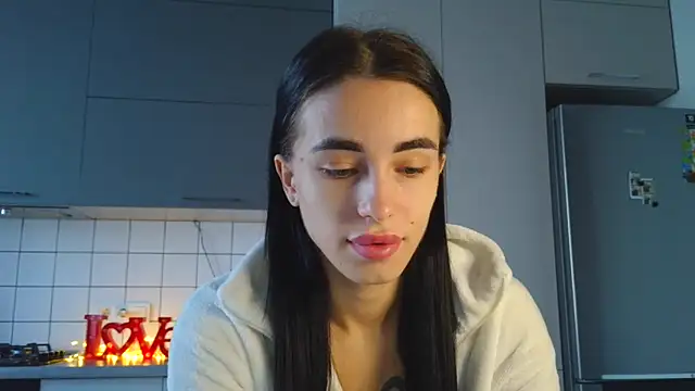 Snapshot of EvaMelnik chatting on September 18, 2025, 2:20 pm EvaMelnik online show from September 18, 2025, 2:20 pm