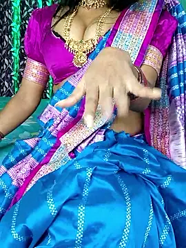 Snapshot of Ur_Lishaa chatting on April 25, 2026, 5:54 pm Ur Lishaa online show from April 25, 2026, 5:54 pm