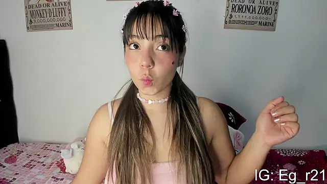 Snapshot of emma_grays2 chatting on June 23, 2026, 7:17 am emma grays2 online show from June 23, 2026, 7:17 am