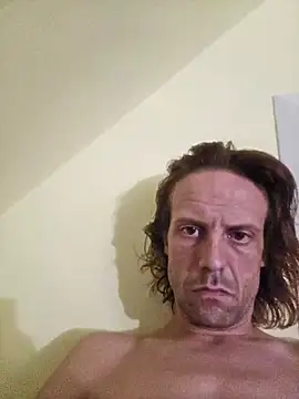 Snapshot of Danny19867 chatting on September 29, 2025, 3:13 am Danny19867 online show from September 29, 2025, 3:13 am