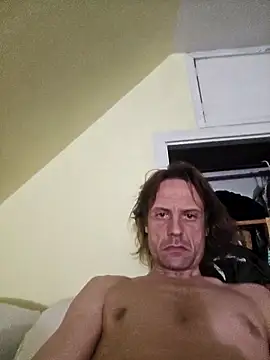 Snapshot of Danny19867 chatting on October 21, 2025, 2:44 am Danny19867 online show from October 21, 2025, 2:44 am