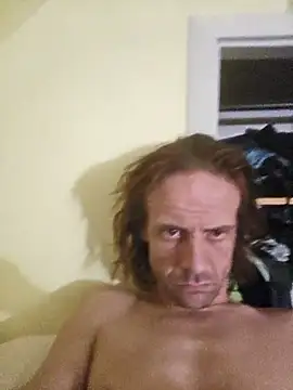 Snapshot of Danny19867 chatting on October 9, 2025, 2:34 am Danny19867 online show from October 9, 2025, 2:34 am