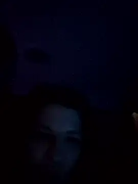 Snapshot of Neveah1 chatting on January 9, 2026, 11:28 am Neveah1 online show from January 9, 2026, 11:28 am