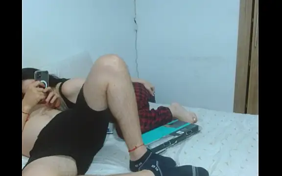 Snapshot of PlacerOcultoxxx chatting on October 23, 2025, 12:53 am PlacerOcultoxxx online show from October 23, 2025, 12:53 am