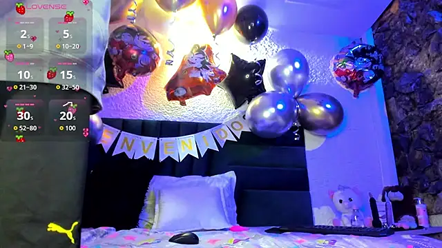 Snapshot of Chris_Angel_ chatting on November 21, 2025, 11:53 am Chris Angel online show from November 21, 2025, 11:53 am