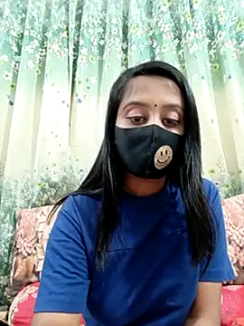 Snapshot of Prova-2 chatting on December 4, 2025, 7:35 pm Prova-2 online show from December 4, 2025, 7:35 pm