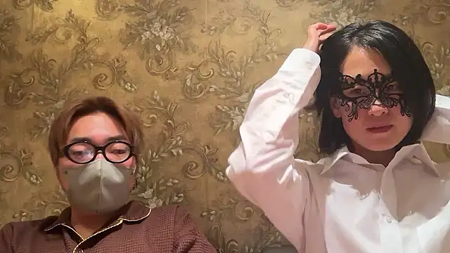 Snapshot of 21yuri27 chatting on October 30, 2025, 2:04 pm 21yuri27 online show from October 30, 2025, 2:04 pm