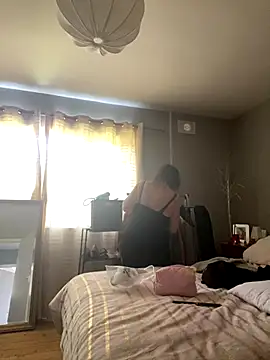 Sassylady online show from September 22, 2025, 2:34 pm